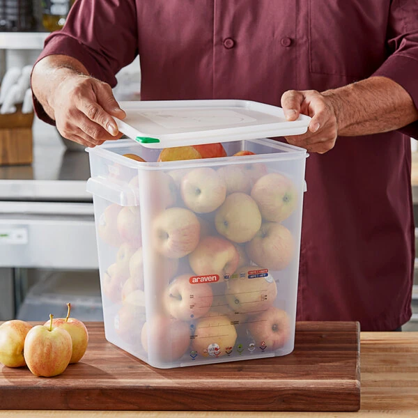 Araven 19 Qt. Translucent Square Polypropylene Food Storage Container with Airtight Lid