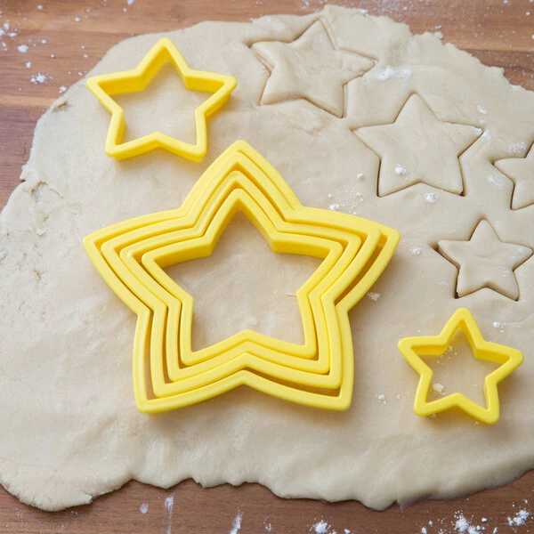Wilton 191004685 6-Piece Plastic Star Cookie Cutter Set