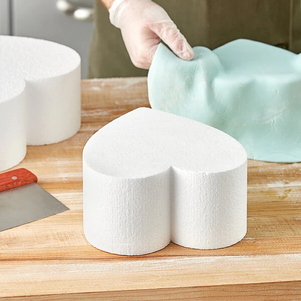 Baker's Lane 8" x 4" Foam Heart Cake Dummy