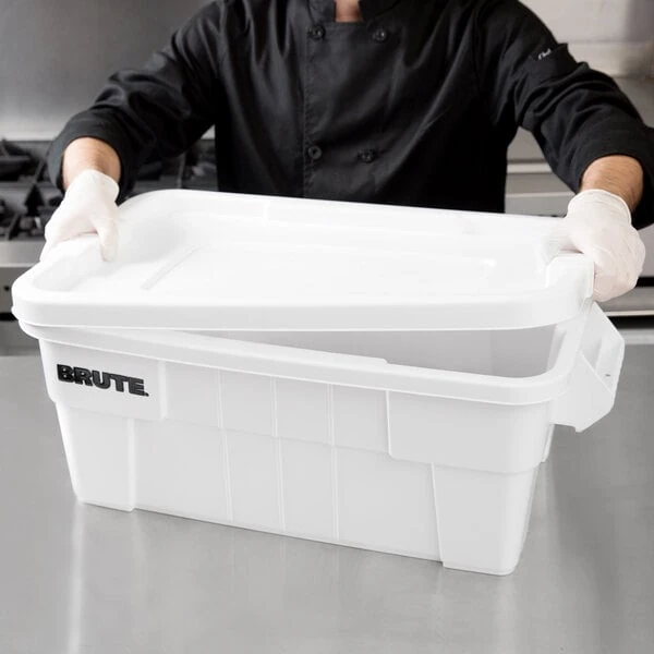 Rubbermaid® FG9S3000WHT BRUTE 14 Gallon White NSF Tote with Lid