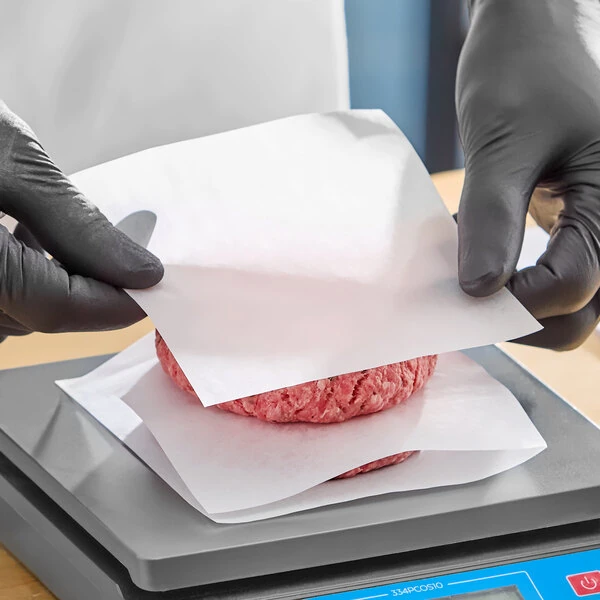Choice 5 1/2" x 5 1/2" Patty Paper - 1,000/Box