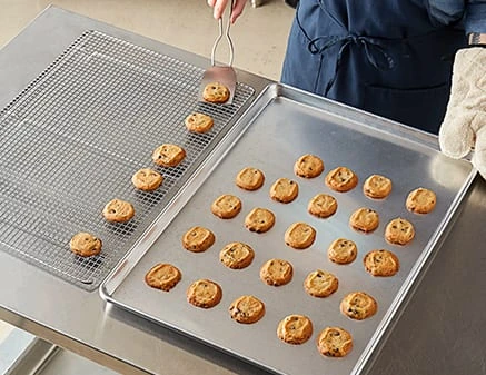 Bun / Sheet Pans