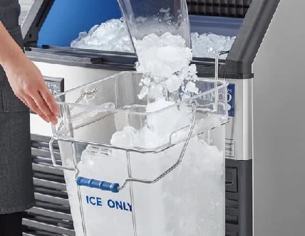 Ice Transport Buckets and Accessories