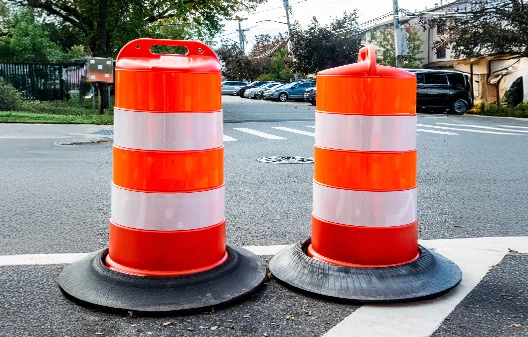 Traffic Barricades & Barriers