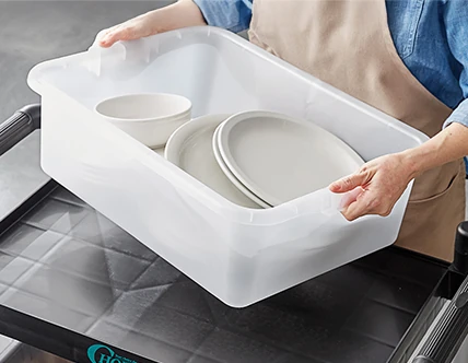 Bus Tubs and Boxes