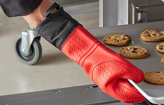 Oven Mitts & Pot Holders